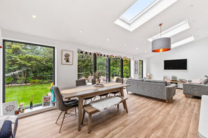 Kitchen/Dining/Family Room- click for photo gallery